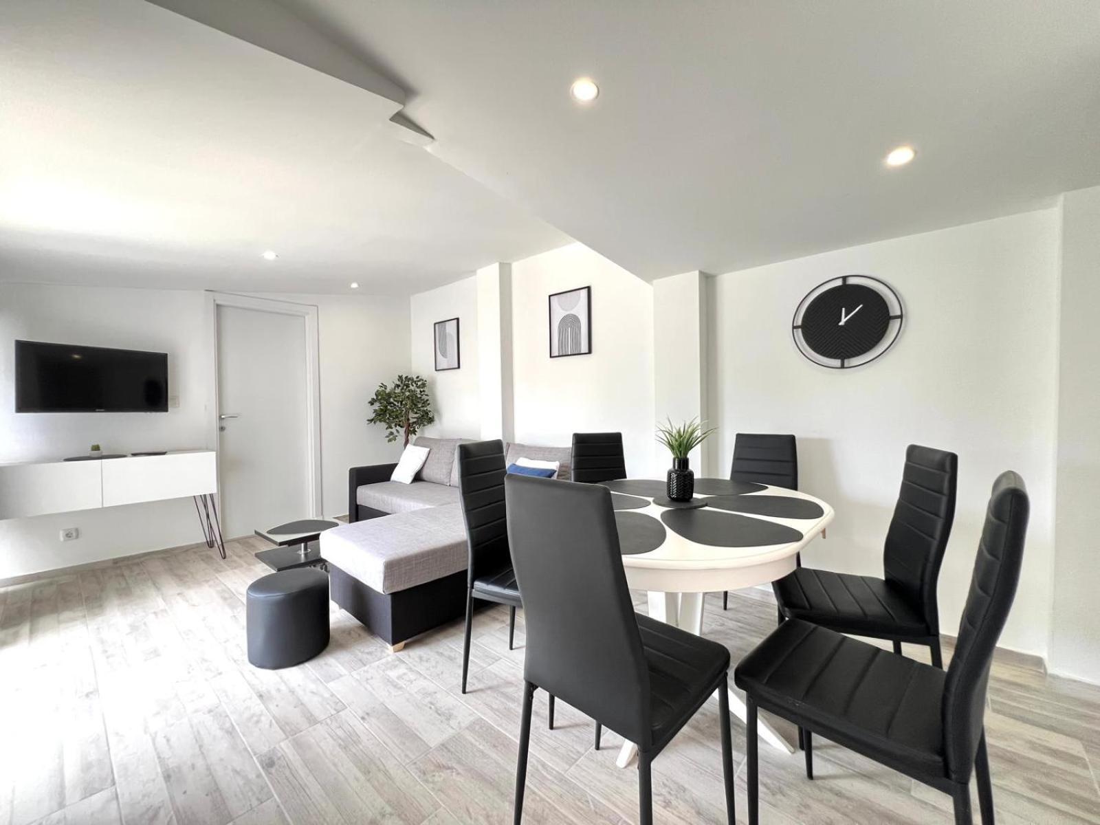 Azzurro Mare Apartment Пула Екстериор снимка