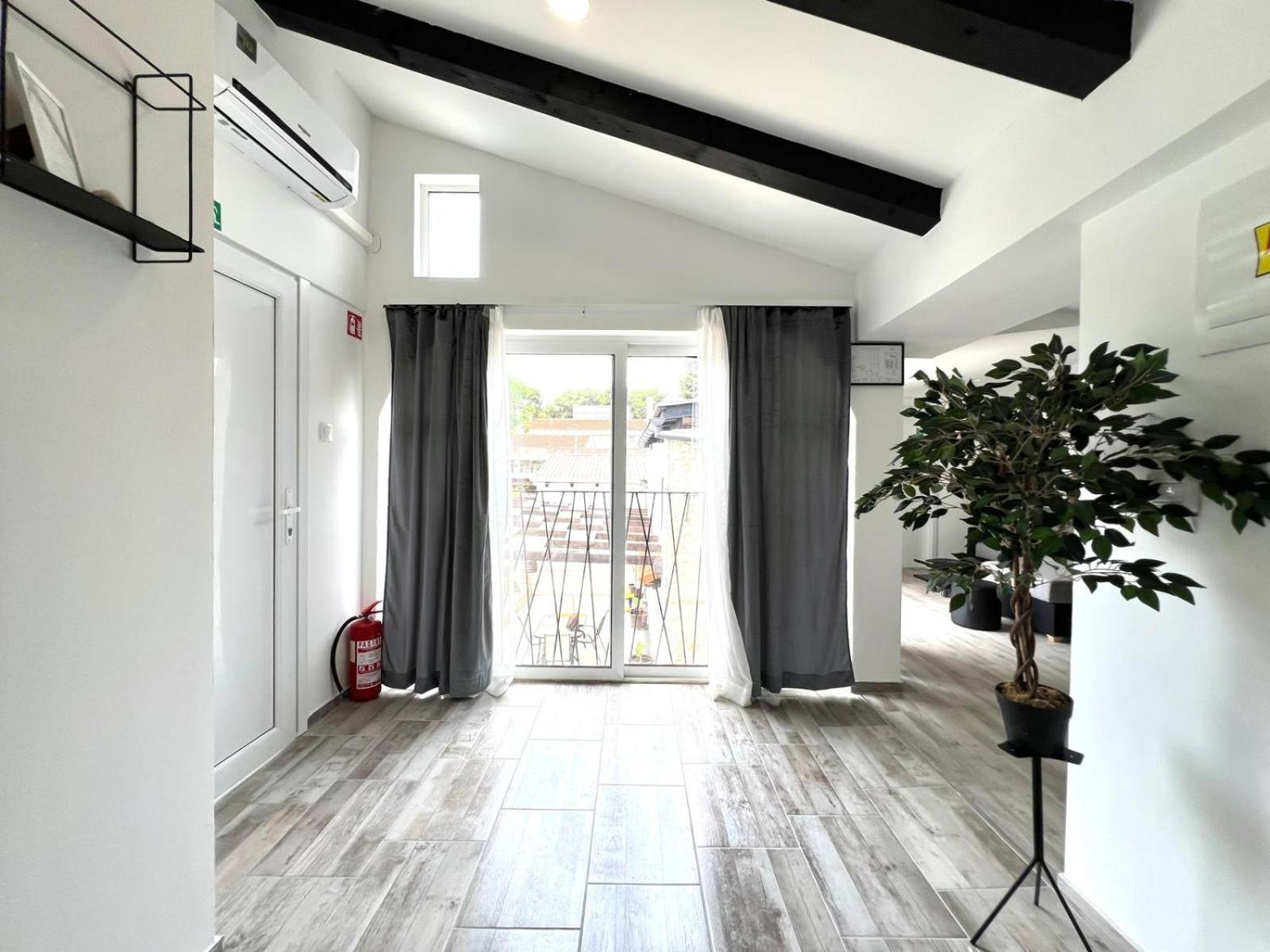 Azzurro Mare Apartment Пула Екстериор снимка