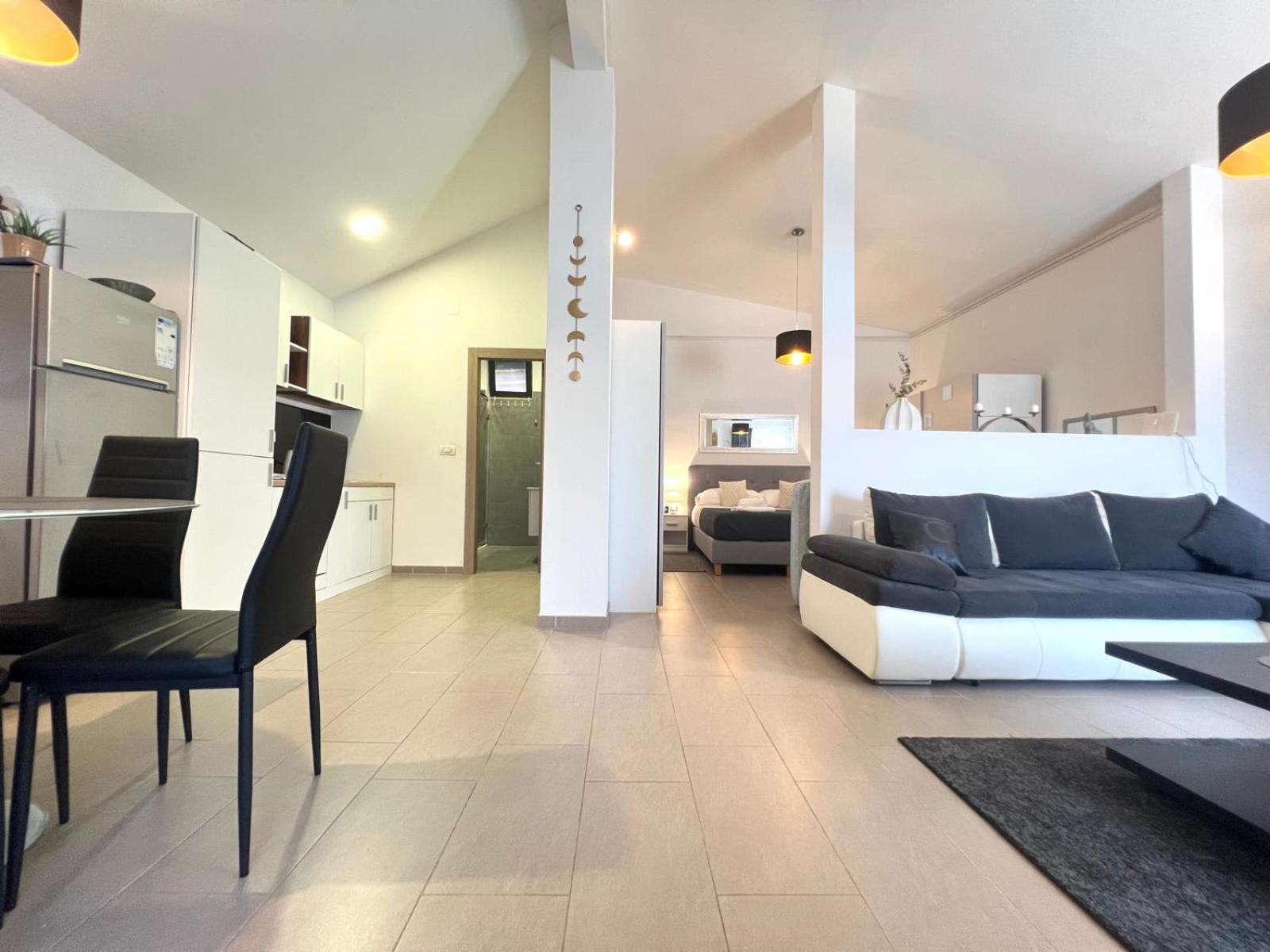 Azzurro Mare Apartment Пула Екстериор снимка