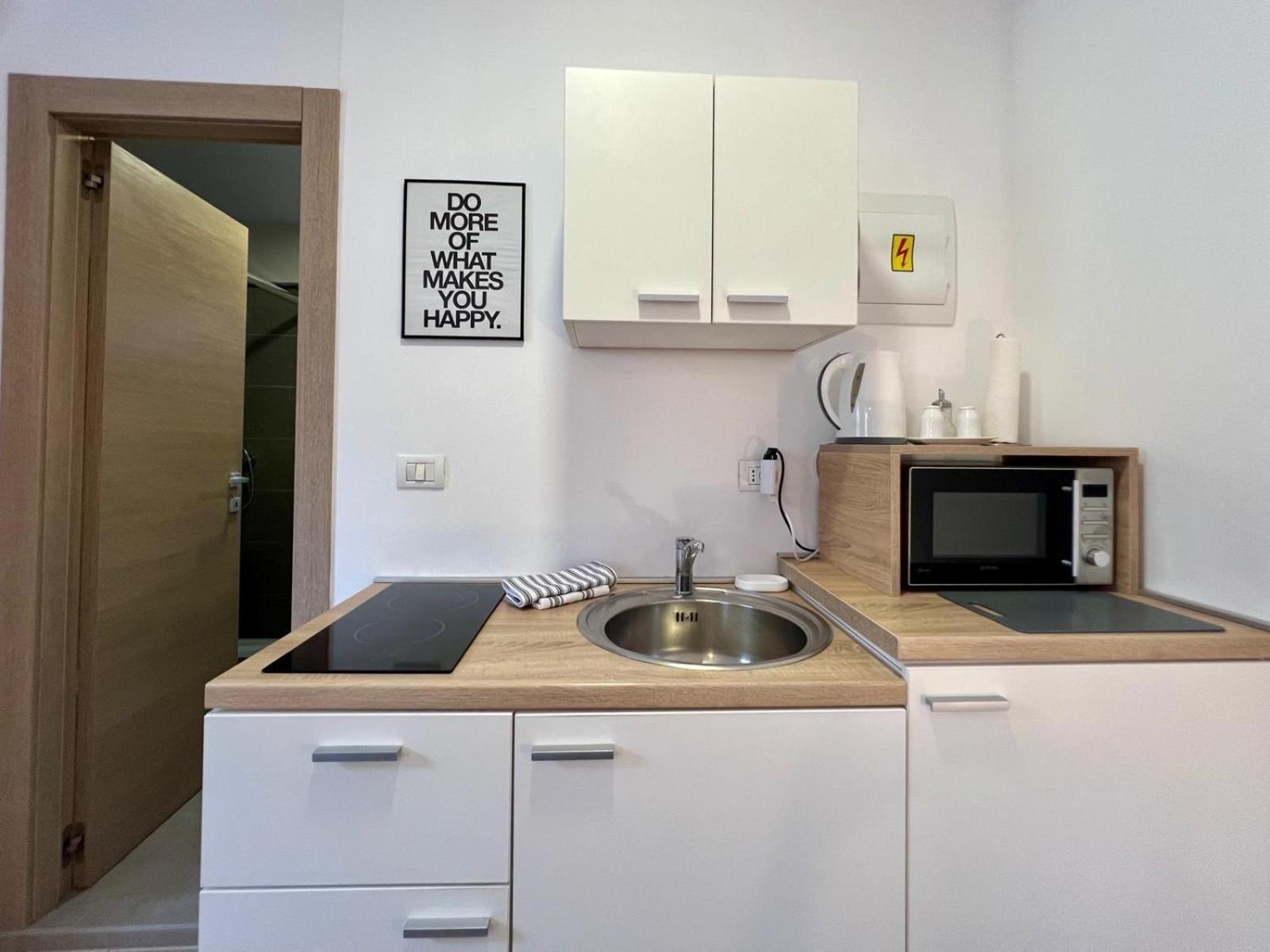 Azzurro Mare Apartment Пула Екстериор снимка